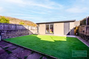 Photo 11- click for photo gallery